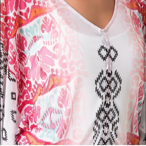 Bebe Print Mesh Kaftan Top - Picture 3 of 10